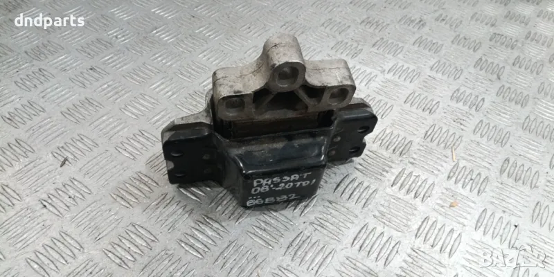 Тампон двигател VW Passat B6 2.0TDI 2006г.	, снимка 1