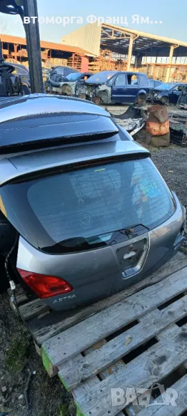 Заден капак за Opel Astra J хечбек , снимка 1