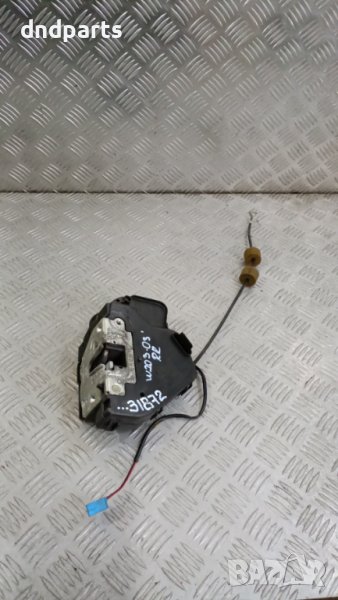 Брава врата Mercedes C-Class W203 2003г.(задна дясна)	, снимка 1