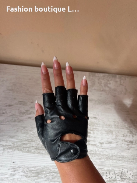 Черна дамска кожена ръкавици без пръсти за дясната ръка 🖤, снимка 1