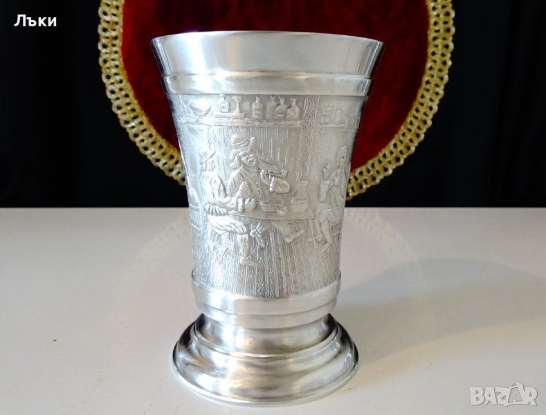 Халба,бокал от калай с картина Трапеза. , снимка 1