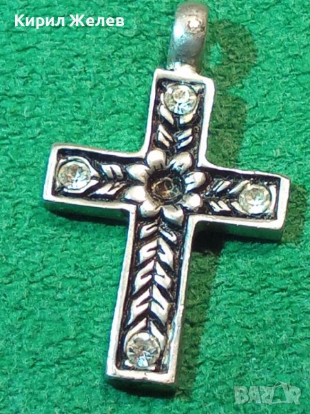 ПОСРЕБРЕН ВИНТИДЖ ФЛОРАЛНО ОРНАМЕНТИРАН НАГРЪДЕН КРЪСТ с КРИСТАЛИ 24777, снимка 1