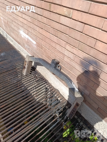 Теглич за Toyota 4 runner 3 gen. , снимка 2 - Части - 52506257