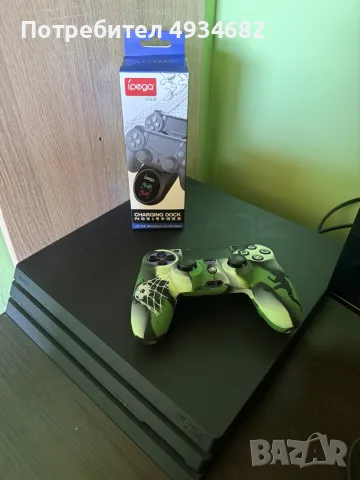 Продавам този PS4pro в много добро състояние!