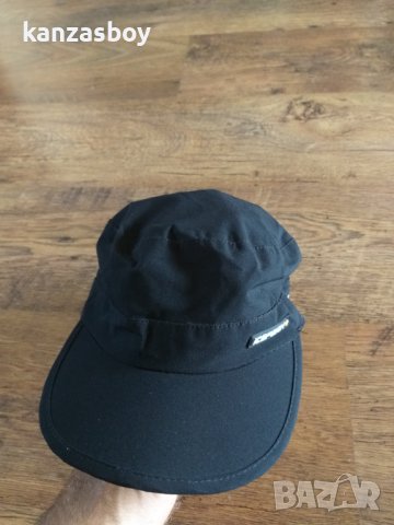 icepeak - страхотна мъжка шапка КАТО НОВА , снимка 3 - Шапки - 41579894