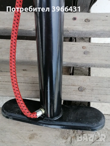Ръчна помпа за гуми, снимка 3 - Аксесоари и консумативи - 53491694