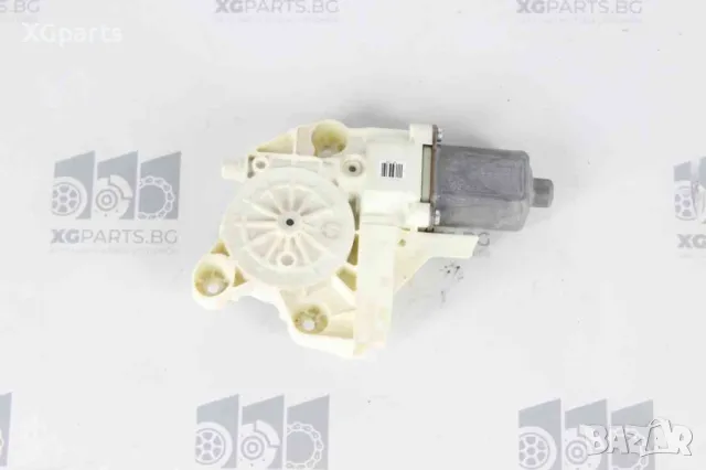 Машинка ел. стъкло предна дясна за Ford Focus MK2 (2005-2012)