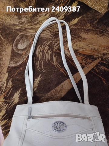 Дамска чанта 3, снимка 2 - Чанти - 52978312