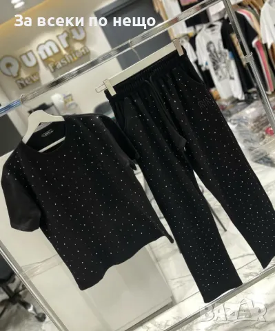 Miu Miu Дамски Черен Комплект Тениска И Долнище Миу Миу Код A520