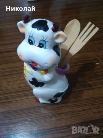 Порцеланова кравичка за прибори, снимка 1