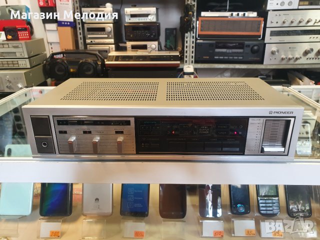 Усилвател Pioneer SA-570 В отлично техническо и визуално състояние. Две по 60 на 8 ома, снимка 2 - Ресийвъри, усилватели, смесителни пултове - 33931728