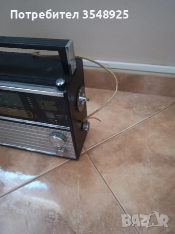 Старо радио ВЕФ /VEF 206, снимка 3 - Антикварни и старинни предмети - 52103675