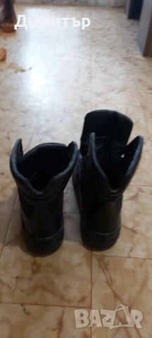 Продавам черни кубинки  естествена кожа номер 45 нови, снимка 5 - Мъжки боти - 39212020
