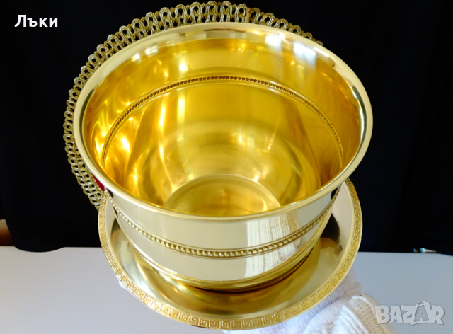 Бронзова шампаниера,съд за лед. 