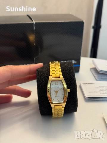 Дамски часовник Casio, снимка 2 - Дамски - 52361335