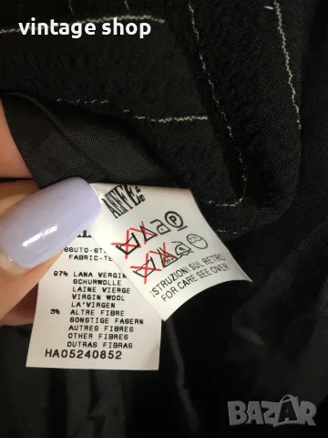 Дамски блейзер Moschino, размер М/L, снимка 9 - Сака - 56159999