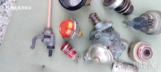 Ретро авто,мото,вело части,9 бр,руски,бг,чешки, снимка 3 - Антикварни и старинни предмети - 53009354