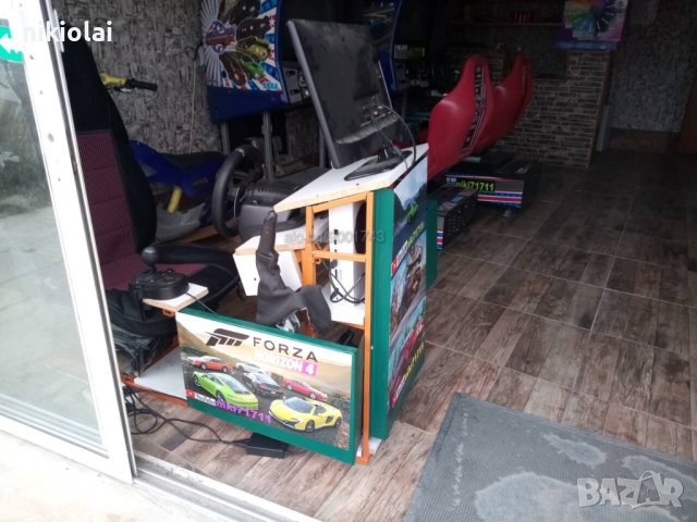 Симулатор на Logitech g 920 с Xbox series s с монетник и ръчна спирачка , снимка 6 - Xbox конзоли - 42083718