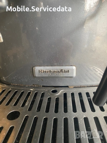 Еспресо машина KitchenAid Artisan Espresso Machine Medallion Silver, снимка 4 - Кафемашини - 53439028