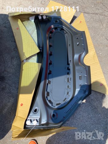 Преден капак за VW UP , снимка 1 - Части - 41047195