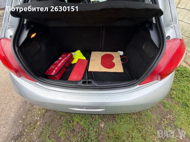 Продавам Пежо 208, снимка 12 - Автомобили и джипове - 53399050