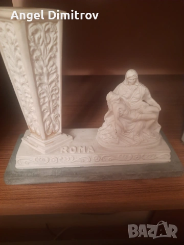 Продавам 2 бр. статуетки  други, снимка 2 - Статуетки - 51049298