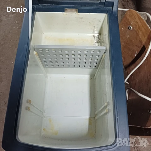 Хладилник Фризер за кола каравана кемпер или камион , снимка 8 - Хладилници - 50843100