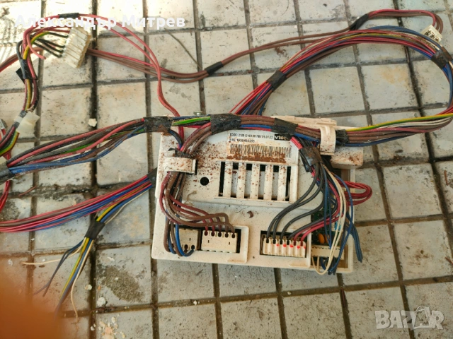 Части от пералня Индезит , снимка 9 - Перални - 53401936