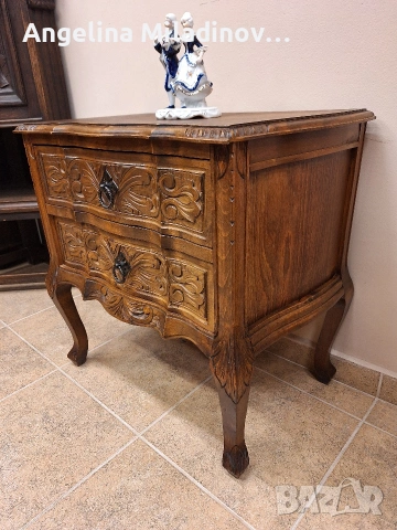 Скрин дъб с богата дърворезба , снимка 2 - Скринове - 53773353