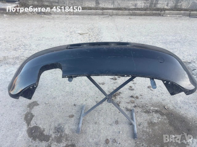 Задна броня за VW Golf 5, снимка 3 - Части - 53680468