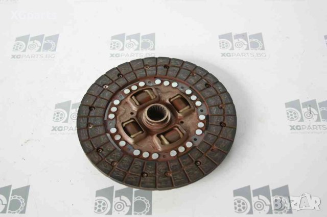  Феродов диск за Toyota Auris 1.6i 124к.с. робот (2006-2012), снимка 2 - Части - 41115921