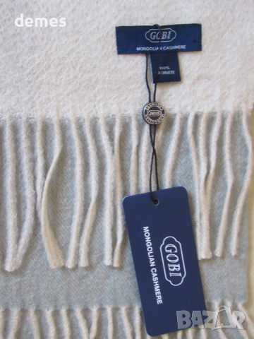 Фин шал 100% кашмир, сиво и бяло, Монголия, снимка 2 - Шалове - 36322092