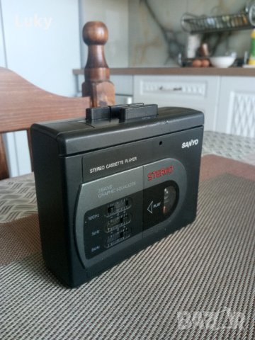 Продавам антика. Оригинален уолкмен(wallkman)-SANYO-M GP29.Стерео.Работещ., снимка 3 - Антикварни и старинни предмети - 42697577
