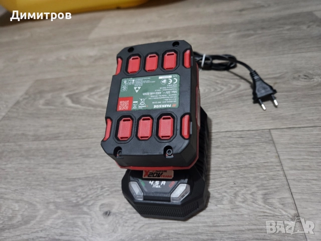 Акумулаторна батерия Parkside 4ah и зарядно., снимка 3 - Винтоверти - 48029879