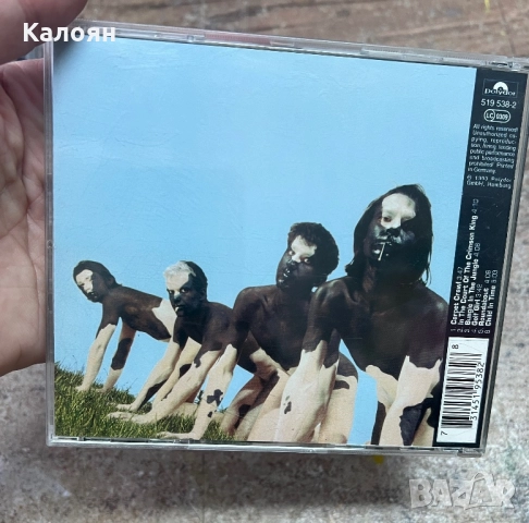 Компакт диск CD - Pictures of an Exhibitionist - M. Walking in the water, снимка 2 - CD дискове - 51638690