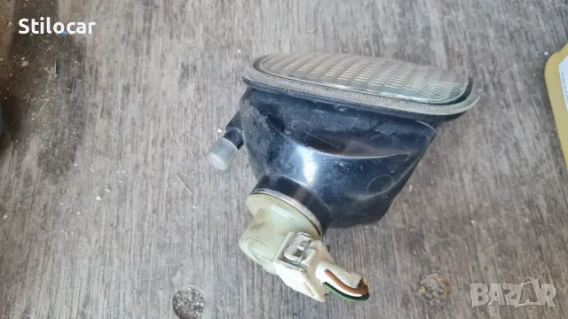 Мигач Seat Ibiza/Cordoba 96г десен Valeo, снимка 3 - Части - 50031220