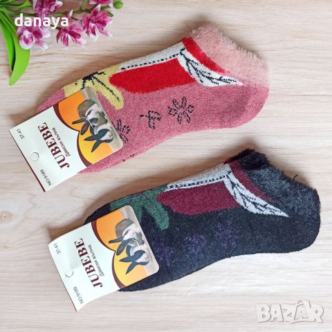 3259 Дамски дебели зимни вълнени чорапи Цвете, 37-41 номер, снимка 2 - Дамски чорапи - 38682130