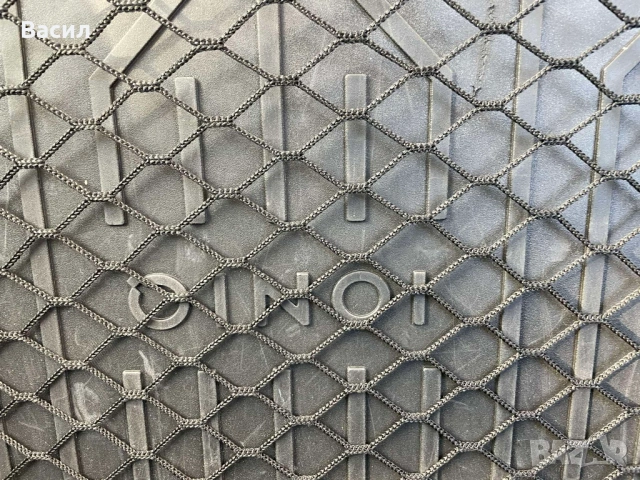 йоник 5 Hyundai IONIQ 5 гумена стелка за багажника оригинална, снимка 10 - Части - 53691462