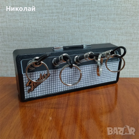 Стойка за ключове Усилвател за китара с 4 жака Fender закачалка усилвател Фендер електрическа китара, снимка 7 - Декорация за дома - 44732094