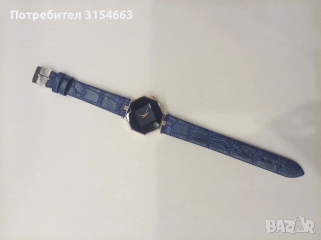 Дамски часовник , снимка 2 - Дамски - 50599203