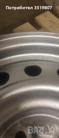 Стоманени джанти Тойота Корола 15, снимка 4 - Гуми и джанти - 53750997