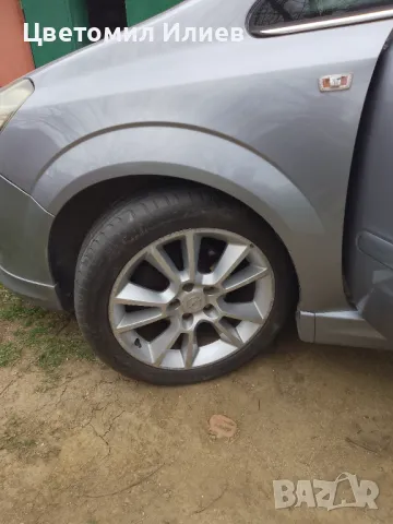 Продава се Опел Зафира 1.8 газ/бензин, снимка 3 - Автомобили и джипове - 49517893