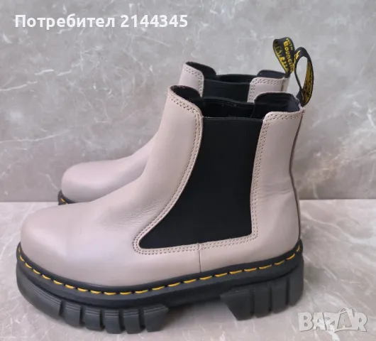 Dr. Martens номер 40, снимка 4 - Дамски боти - 49298323
