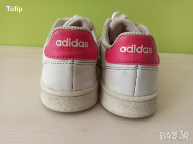 Маратонки adidas  номер 32, снимка 3 - Детски маратонки - 36159323