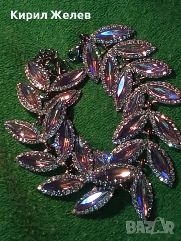 БЛЕСТЯЩА ФЛОРАЛНА СРЕБРИСТА ФЕШЪН ГРИВНА с ФАСЕТИРАНИ ЦВЕТНИ КРИСТАЛИ 39694, снимка 14 - Гривни - 47034905