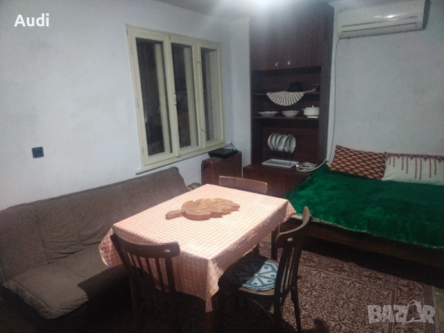 Давам под наем обзаведена малка къща кв.Абтитус  Водна централа, ул Драва Давуз 8 Има външна тоалетн, снимка 6 - Къщи - 46271369