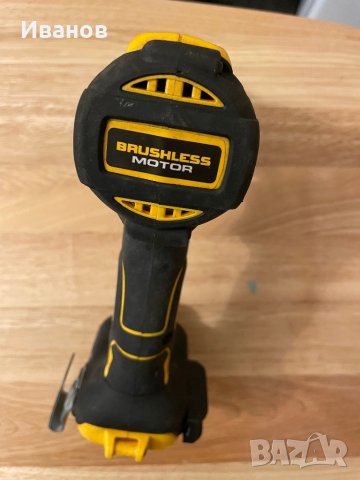 Безчетков винтоверт Dewalt DCF 796, снимка 5 - Винтоверти - 41426275