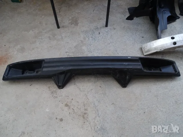 Греда под задна броня за Land Rover Freelander I