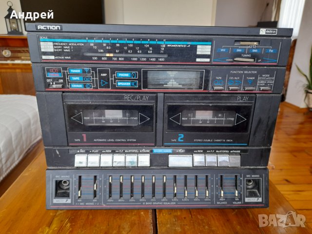 Стар радиокасетофон ACTION, снимка 2 - Антикварни и старинни предмети - 41966956