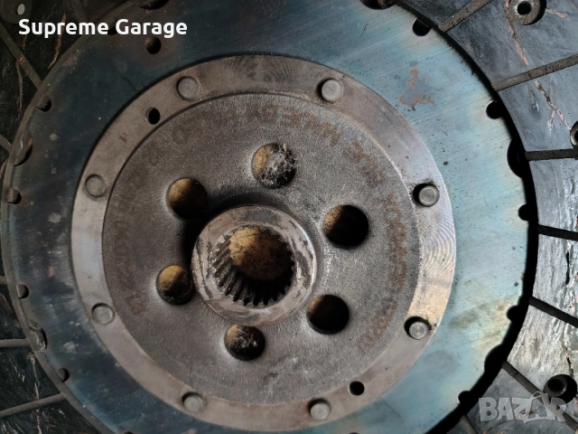 Комплект демпферен съединител 240мм AUDI/VW/Skoda/Seat 2.0TDI, снимка 5 - Части - 53223861